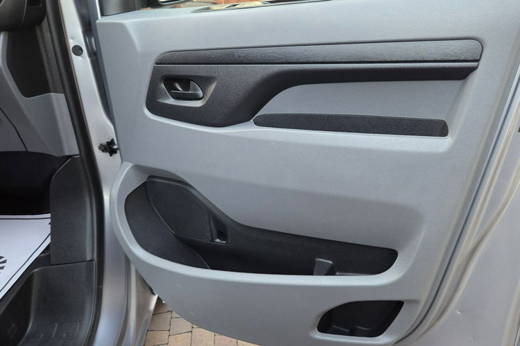 Citroen Jumpy 2.0 HDI 177 KM , automat , serwis ASO , gwarancja, F.vat- 62000 netto zdjęcie 28