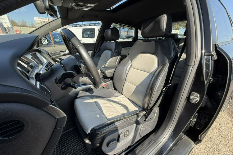 Audi A6 Klimatronic, Podgrz. fotele przód i tył, Hak, Quattro, Skóra, Navi zdjęcie 14