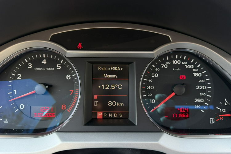 Audi A6 Klimatronic, Podgrz. fotele przód i tył, Hak, Quattro, Skóra, Navi zdjęcie 19