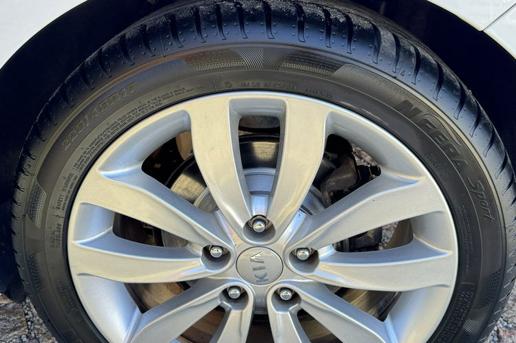 Kia Carens 1.6 Benz 135KM z Niemiec - Podgrz. Kierownica i fotele, 7 OSOBOWY zdjęcie 14