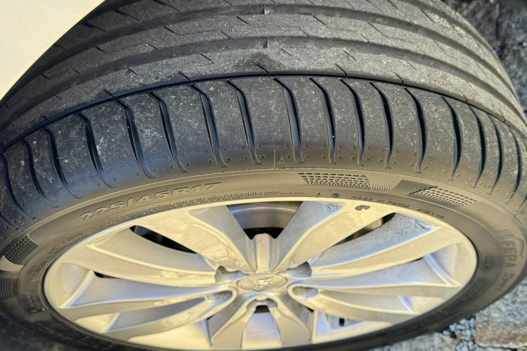 Kia Carens 1.6 Benz 135KM z Niemiec - Podgrz. Kierownica i fotele, 7 OSOBOWY zdjęcie 15