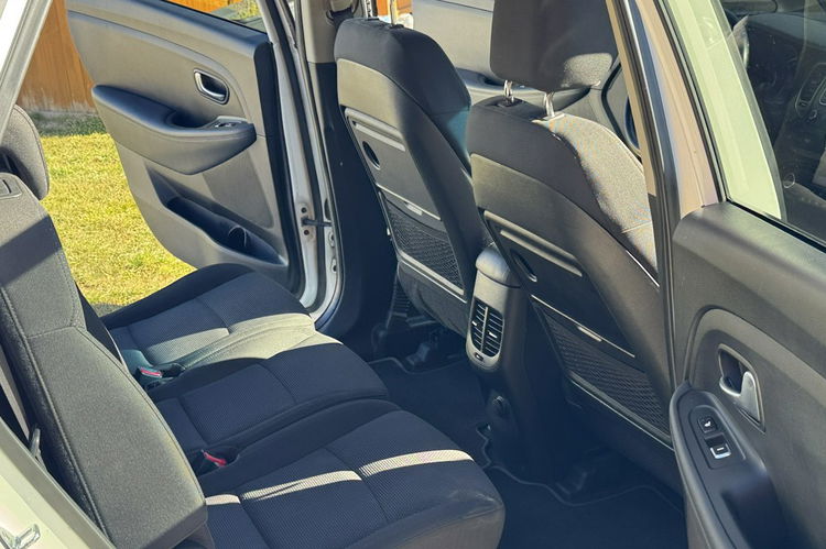 Kia Carens 1.6 Benz 135KM z Niemiec - Podgrz. Kierownica i fotele, 7 OSOBOWY zdjęcie 21