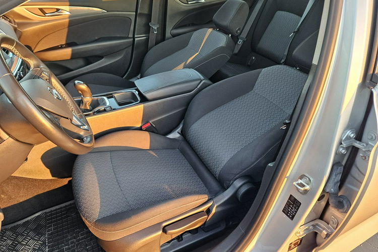 Opel Insignia Polski salon, Bezwypadkowy, I właścicel zdjęcie 16