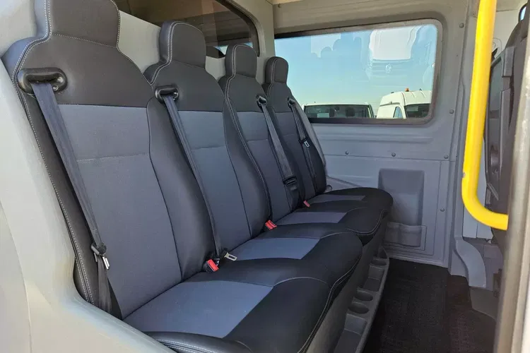Volkswagen Crafter L5H2 109999zł NETTO Brygadówka 7 osób 2.0TDi/140KM zdjęcie 32