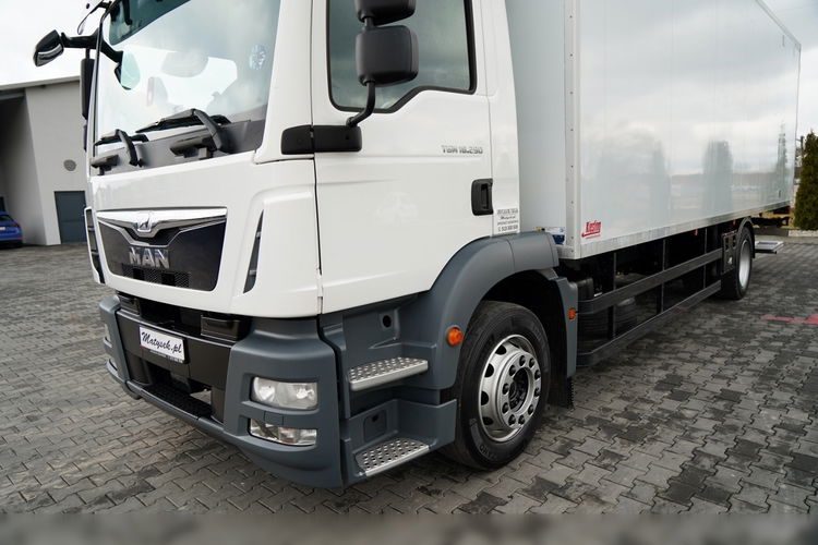 MAN TGM 12.290 / 4x2 / CHŁODNIA 7.8 M / AGREGAT THERMO KING T-1200 R / WINDA ZAŁADOWCZA / MUTLITEMPERATURA / DHOLLANDIA zdjęcie 11