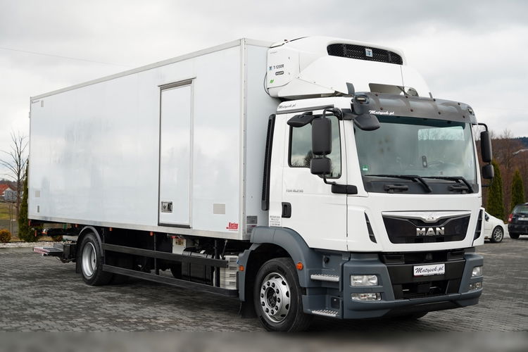 MAN TGM 12.290 / 4x2 / CHŁODNIA 7.8 M / AGREGAT THERMO KING T-1200 R / WINDA ZAŁADOWCZA / MUTLITEMPERATURA / DHOLLANDIA zdjęcie 1