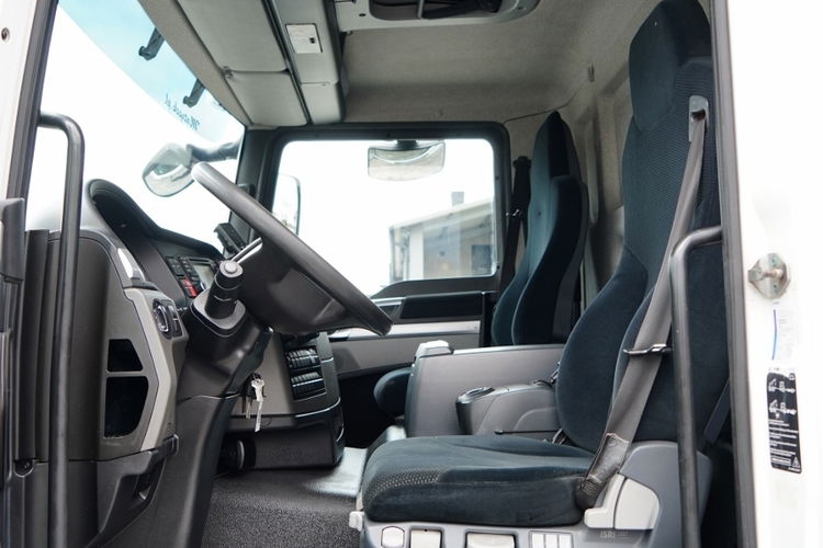 MAN TGM 12.290 / 4x2 / CHŁODNIA 7.8 M / AGREGAT THERMO KING T-1200 R / WINDA ZAŁADOWCZA / MUTLITEMPERATURA / DHOLLANDIA zdjęcie 36