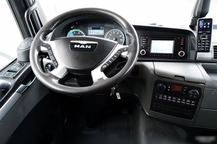 MAN TGM 12.290 / 4x2 / CHŁODNIA 7.8 M / AGREGAT THERMO KING T-1200 R / WINDA ZAŁADOWCZA / MUTLITEMPERATURA / DHOLLANDIA zdjęcie 41