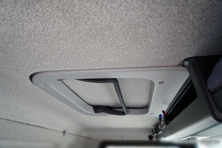 MAN TGM 12.290 / 4x2 / CHŁODNIA 7.8 M / AGREGAT THERMO KING T-1200 R / WINDA ZAŁADOWCZA / MUTLITEMPERATURA / DHOLLANDIA zdjęcie 47