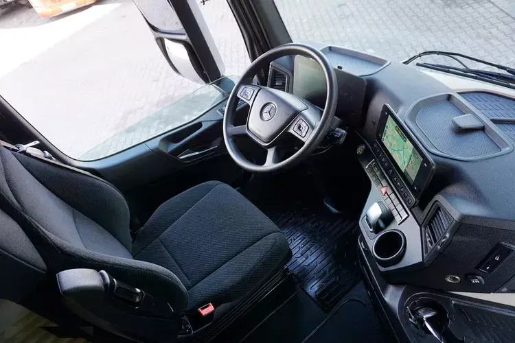 Mercedes ACTROS L / 1848 / EURO 6 / MP 5 / GIGA SPACE zdjęcie 12