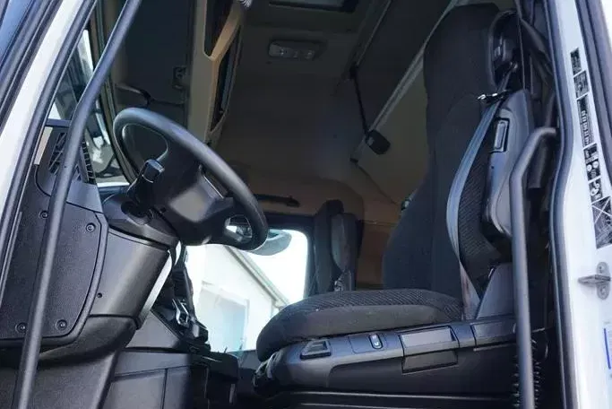 Mercedes ACTROS L / 1848 / EURO 6 / MP 5 / GIGA SPACE zdjęcie 7