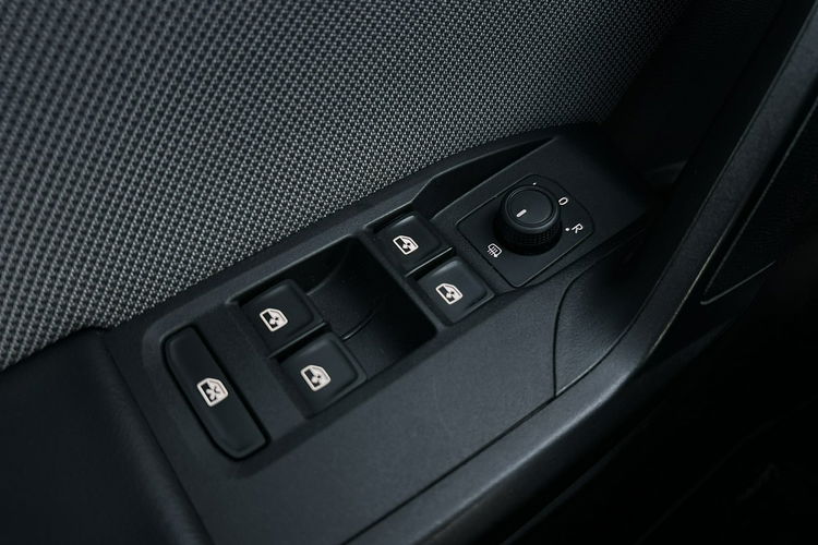 Seat Leon Salon Polska Poleasingowy I właściciel Serwis ASO VAT 23% Bezwypadkowy zdjęcie 33