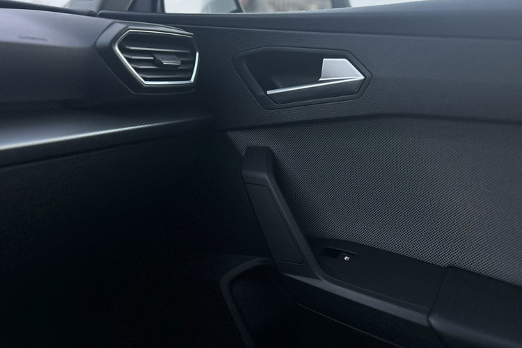 Seat Leon Salon Polska Poleasingowy I właściciel Serwis ASO VAT 23% Bezwypadkowy zdjęcie 35