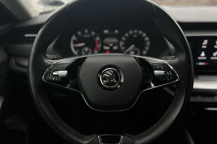 Skoda Octavia Salon Polska Poleasingowy I właściciel Serwis ASO VAT 23% Bezwypadkowy zdjęcie 9