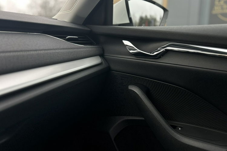 Skoda Octavia Salon Polska Poleasingowy I właściciel Serwis ASO VAT 23% Bezwypadkowy zdjęcie 32