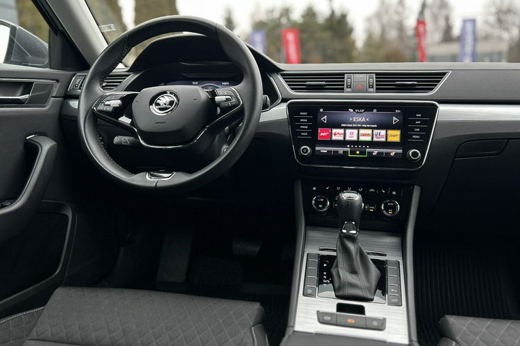 Skoda Superb Salon Polska Poleasingowy I właściciel Serwis ASO VAT 23% Bezwypadkowy zdjęcie 13