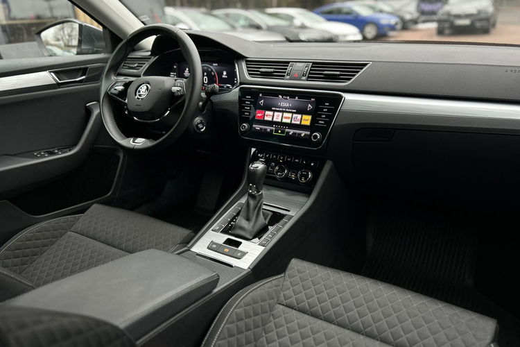 Skoda Superb Salon Polska Poleasingowy I właściciel Serwis ASO VAT 23% Bezwypadkowy zdjęcie 15