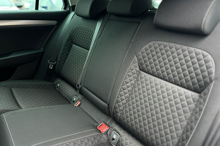 Skoda Superb Salon Polska Poleasingowy I właściciel Serwis ASO VAT 23% Bezwypadkowy zdjęcie 36