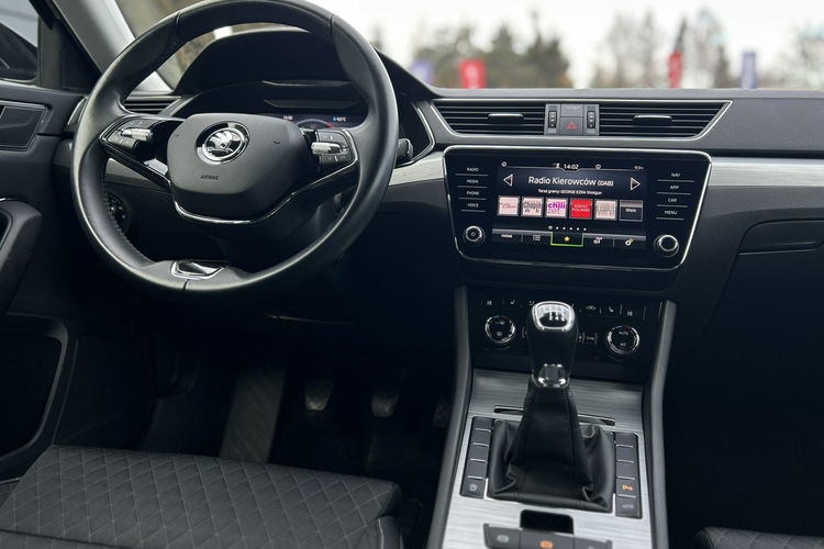 Skoda Superb Salon Polska Poleasingowy I właściciel Serwis ASO VAT 23% Bezwypadkowy zdjęcie 14