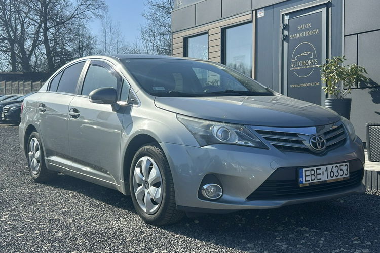Toyota Avensis Salon Polska Bezwypadkowy Stan Bardzo Dobry benzyna gaz zdjęcie 2