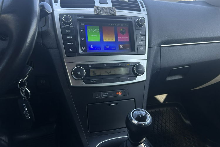 Toyota Avensis Salon Polska Bezwypadkowy Stan Bardzo Dobry benzyna gaz zdjęcie 21