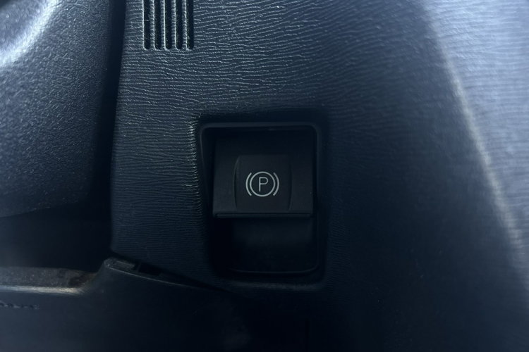 Toyota Avensis Salon Polska Bezwypadkowy Stan Bardzo Dobry benzyna gaz zdjęcie 27