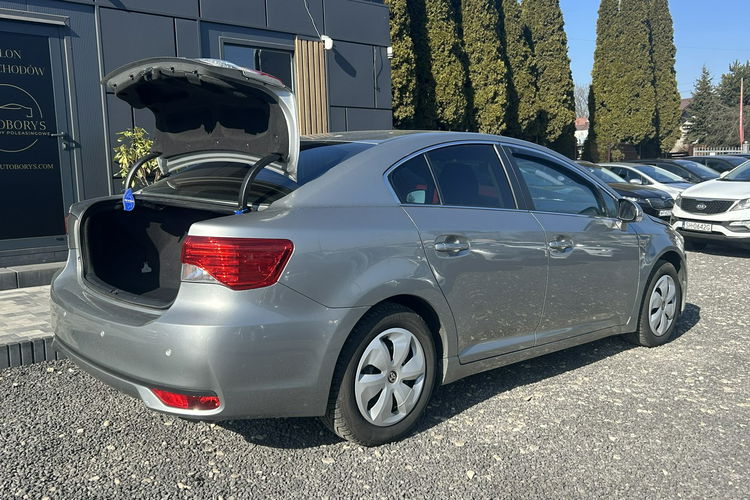 Toyota Avensis Salon Polska Bezwypadkowy Stan Bardzo Dobry benzyna gaz zdjęcie 30