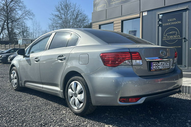 Toyota Avensis Salon Polska Bezwypadkowy Stan Bardzo Dobry benzyna gaz zdjęcie 5