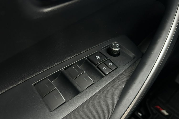 Toyota Corolla Salon Polska Poleasingowy I właściciel Serwis ASO VAT 23% Bezwypadkowy zdjęcie 29