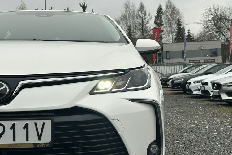 Toyota Corolla Salon Polska Poleasingowy I właściciel Serwis ASO VAT 23% Bezwypadkowy zdjęcie 4