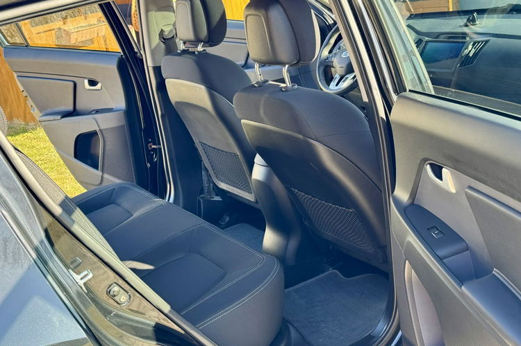 Kia Sportage 1.6 GDI 135KM z Niemiec, Tempomat, OTWIERANA PANORAMA, Park Assist zdjęcie 21