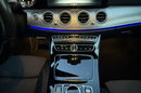 Mercedes E 200 Full-Led. Automat. Niski przebieg. zdjęcie 15