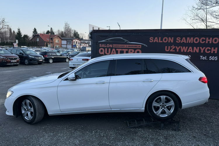 Mercedes E 200 Full-Led. Automat. Niski przebieg. zdjęcie 6