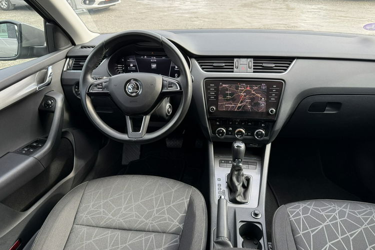 Skoda Octavia DSG. Virtualny kokpit. Świat Led. Ksenon. Lift zdjęcie 30