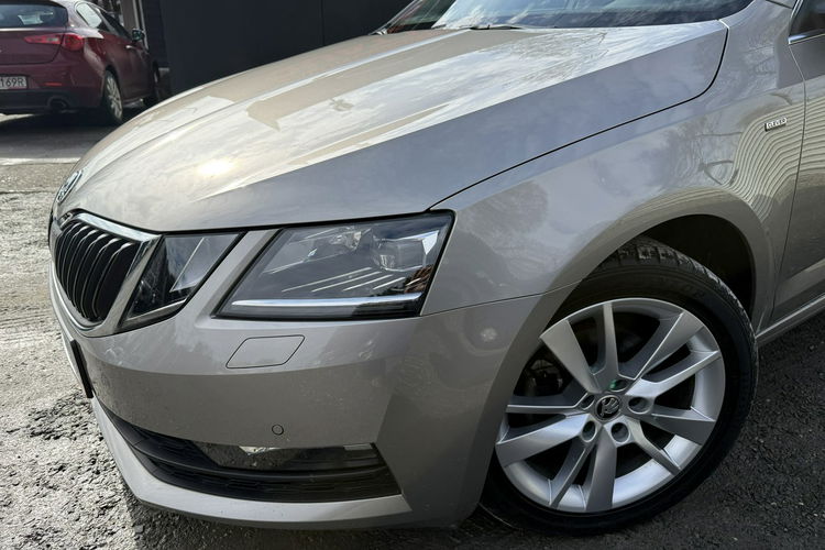 Skoda Octavia DSG. Virtualny kokpit. Świat Led. Ksenon. Lift zdjęcie 8