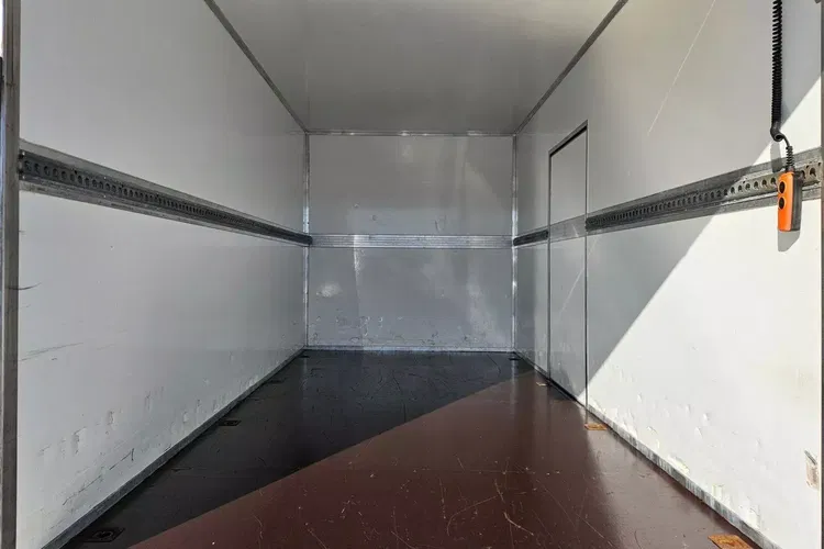 Renault Master Kontener 8 ePAL 89999zł NETTO 2.3 dCi/163KM zdjęcie 14