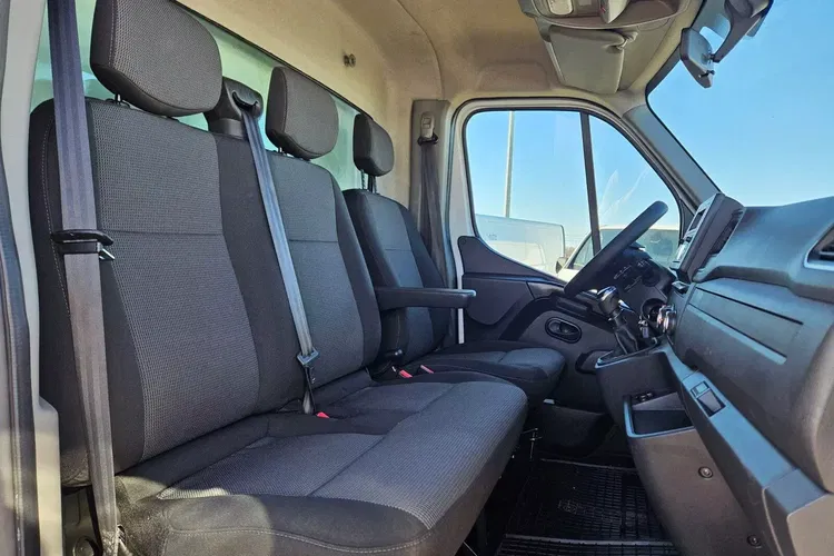 Renault Master Kontener 8 ePAL 89999zł NETTO 2.3 dCi/163KM zdjęcie 26