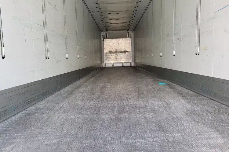 Schmitz - zdjęcie 14