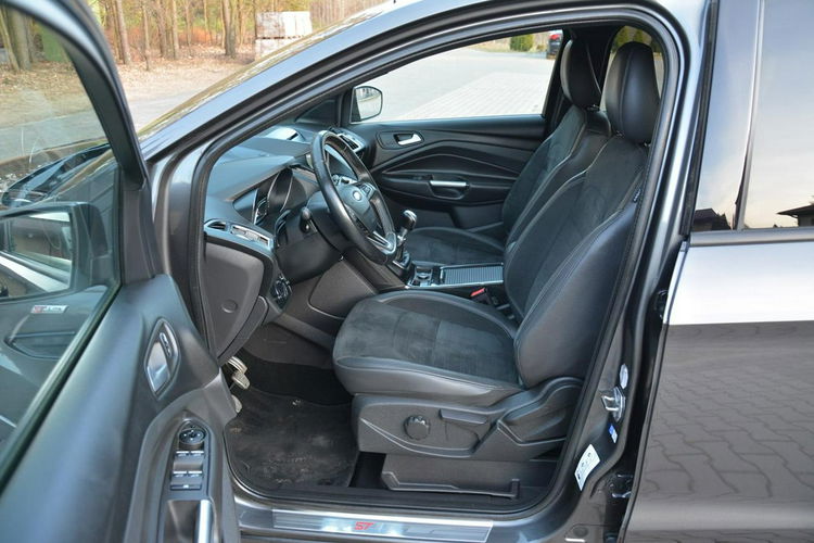 Ford Kuga ST-Line Panorama Skóry 4X4 Radar Acc Xenon ledy Kamera Keyless zdjęcie 21