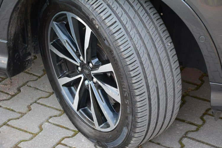 Ford Kuga ST-Line Panorama Skóry 4X4 Radar Acc Xenon ledy Kamera Keyless zdjęcie 37