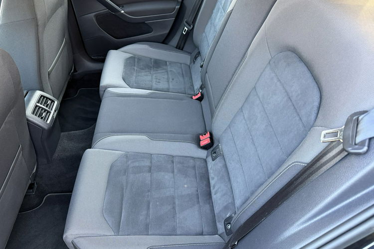 Volkswagen Golf Automat DSG. 2018/19r. Alcantara . Navigacja. Masaże. Radar. Asystent. zdjęcie 10