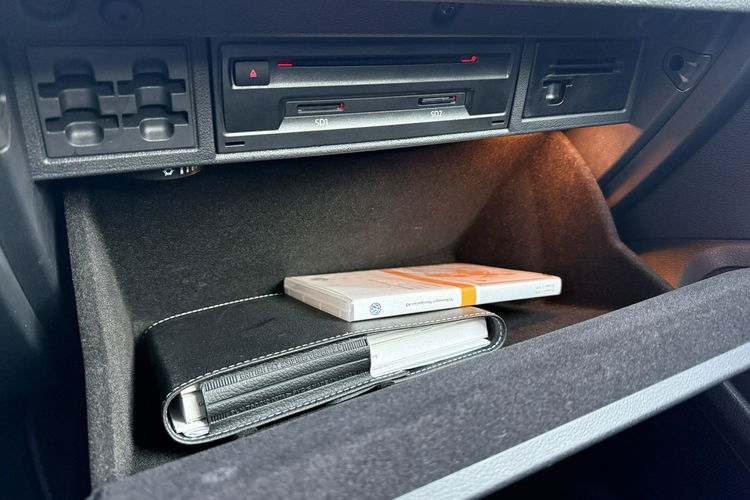 Volkswagen Golf Automat DSG. 2018/19r. Alcantara . Navigacja. Masaże. Radar. Asystent. zdjęcie 26