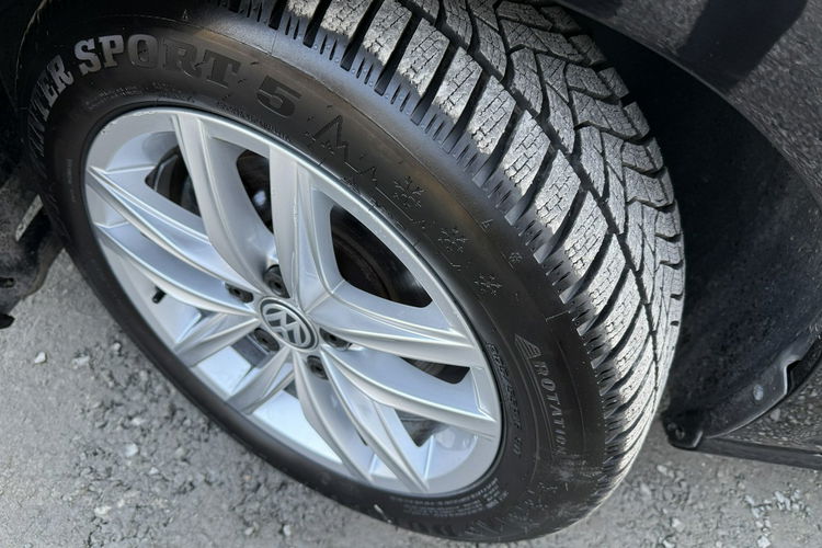 Volkswagen Golf Automat DSG. 2018/19r. Alcantara . Navigacja. Masaże. Radar. Asystent. zdjęcie 29