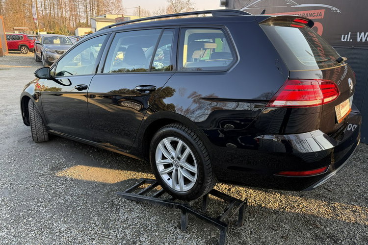 Volkswagen Golf Automat DSG. 2018/19r. Alcantara . Navigacja. Masaże. Radar. Asystent. zdjęcie 7