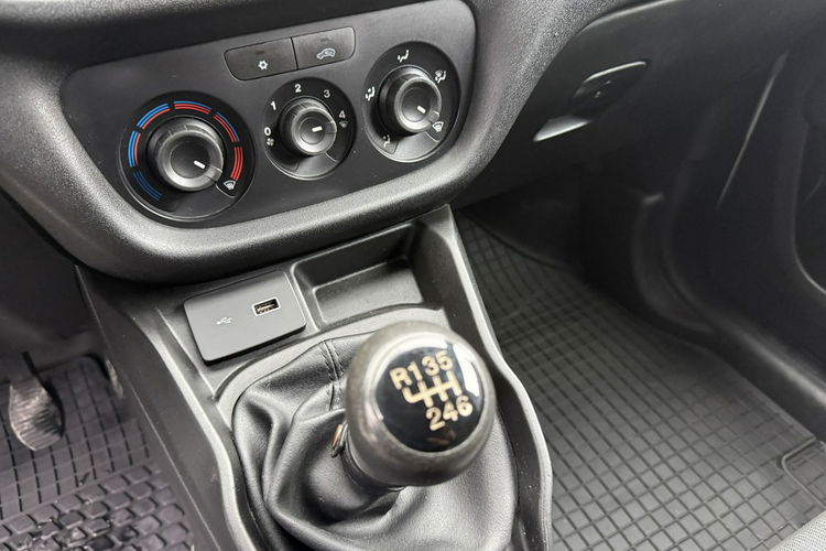 Fiat Doblo Klimatyzacja. Navigacja zdjęcie 15