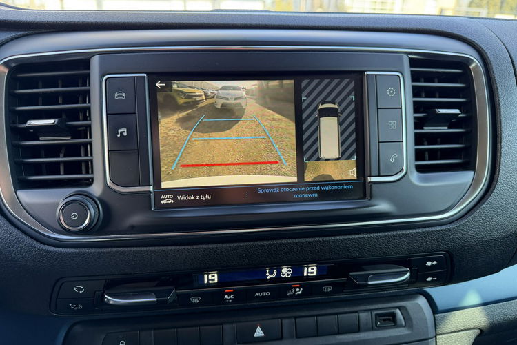 Peugeot Traveller 2.0 HDI 150KM 8 osób Kamera Czujnik Przód Tył Bezwypadkowy zdjęcie 16