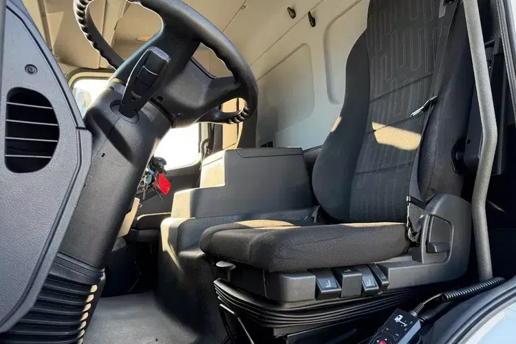 Mercedes ATEGO 816, ładownośc 3.2 tony zdjęcie 18