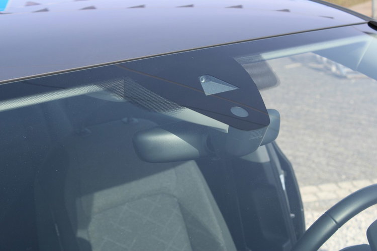 Volkswagen Golf LIFE Asystent Salon Polska netto 59 268 PLN Gwarancja zdjęcie 25