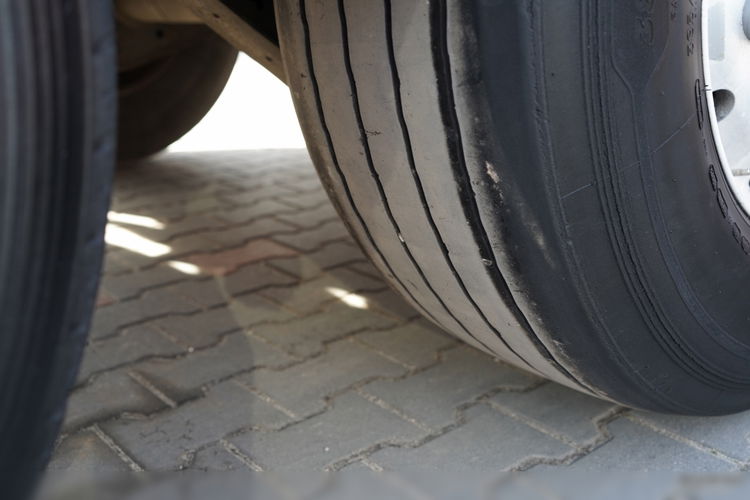 Wielton / WYWROTKA 55 M3 / ALUMINIOWA / OŚ PODNOSZONA / OSIE SAF / ALUFELGI  zdjęcie 20