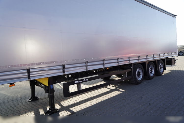 Schmitz -CARGOBULL / FIRANKA / JOLODA / TRAILERLODA /  VARIOS / 385/55 R22, 5 /  DACH PODNOSZONY  zdjęcie 10